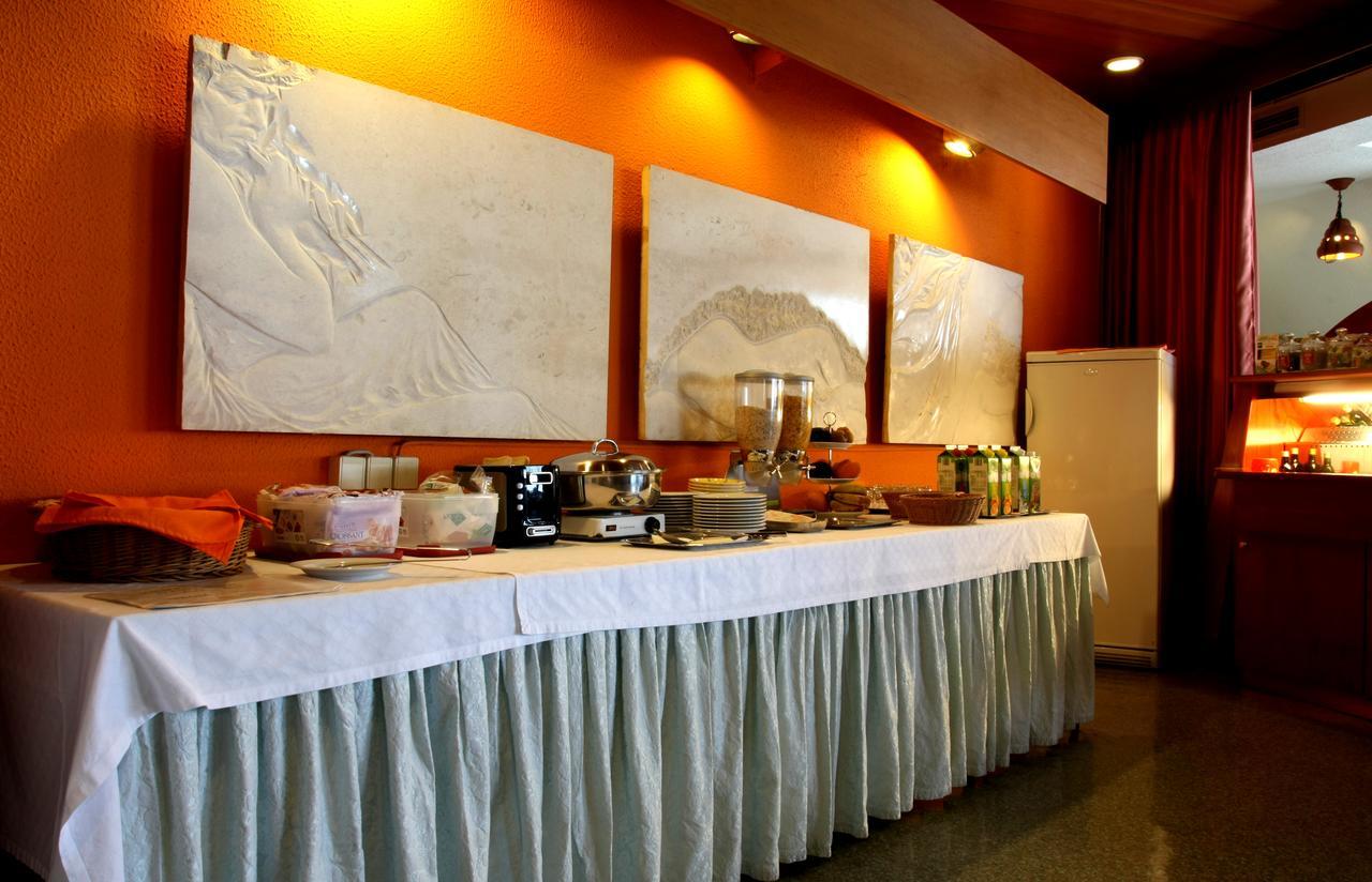 Hotel Trojane, Inspiration Of The Green Retreat ภายนอก รูปภาพ